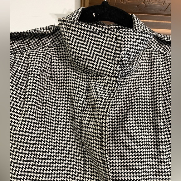 H&M Houndstooth Trenchcoat with Bow Cuffs - Picture 11 of 14